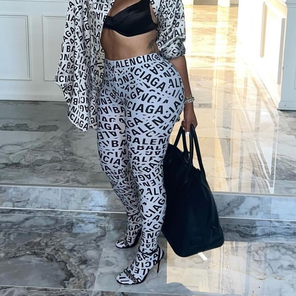 NEW Balenciaga logo leggings SOLD OUT SZ Large